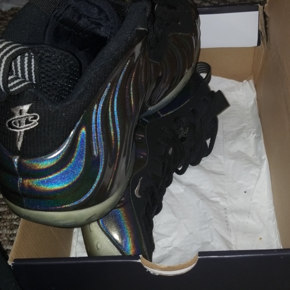 Foams - Picture 3 of 4